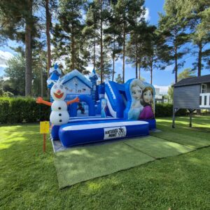 8aadebbf b81e 4741 af44 6576617ca37b